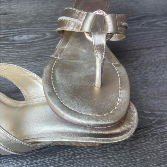 Lilly Pulitzer sandals - Picture 4 of 5